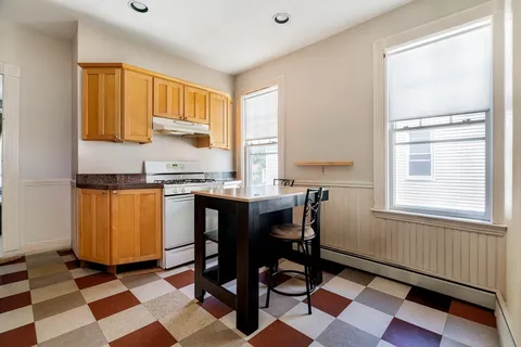 $1,398,000 | 95 Franklin Street, Boston, MA 02134