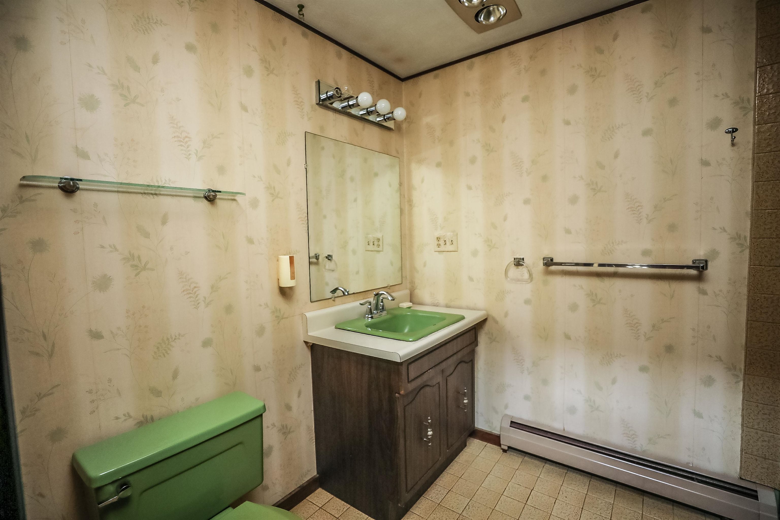 210 Colburn Road Milford, NH 03055 - Photo 22 of 35 Gallery Image 22