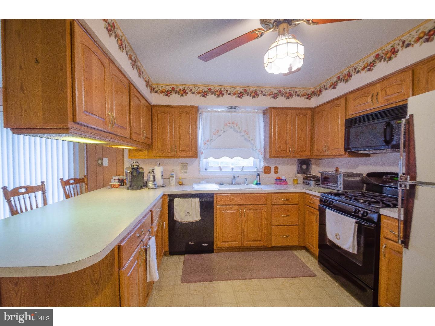321 Foulke Lane Springfield, PA 19064 - Photo 9 of 24 Gallery Image 9