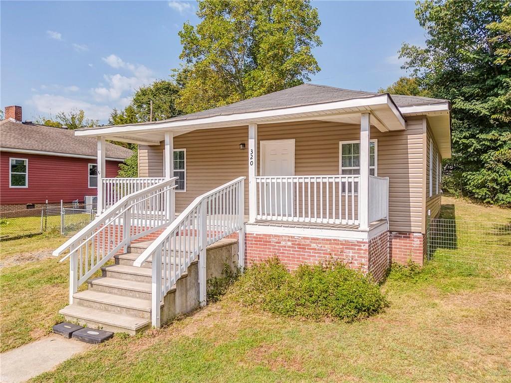 320 Shannon Circle Northeast Rome, GA 30161 - Photo 3 of 13