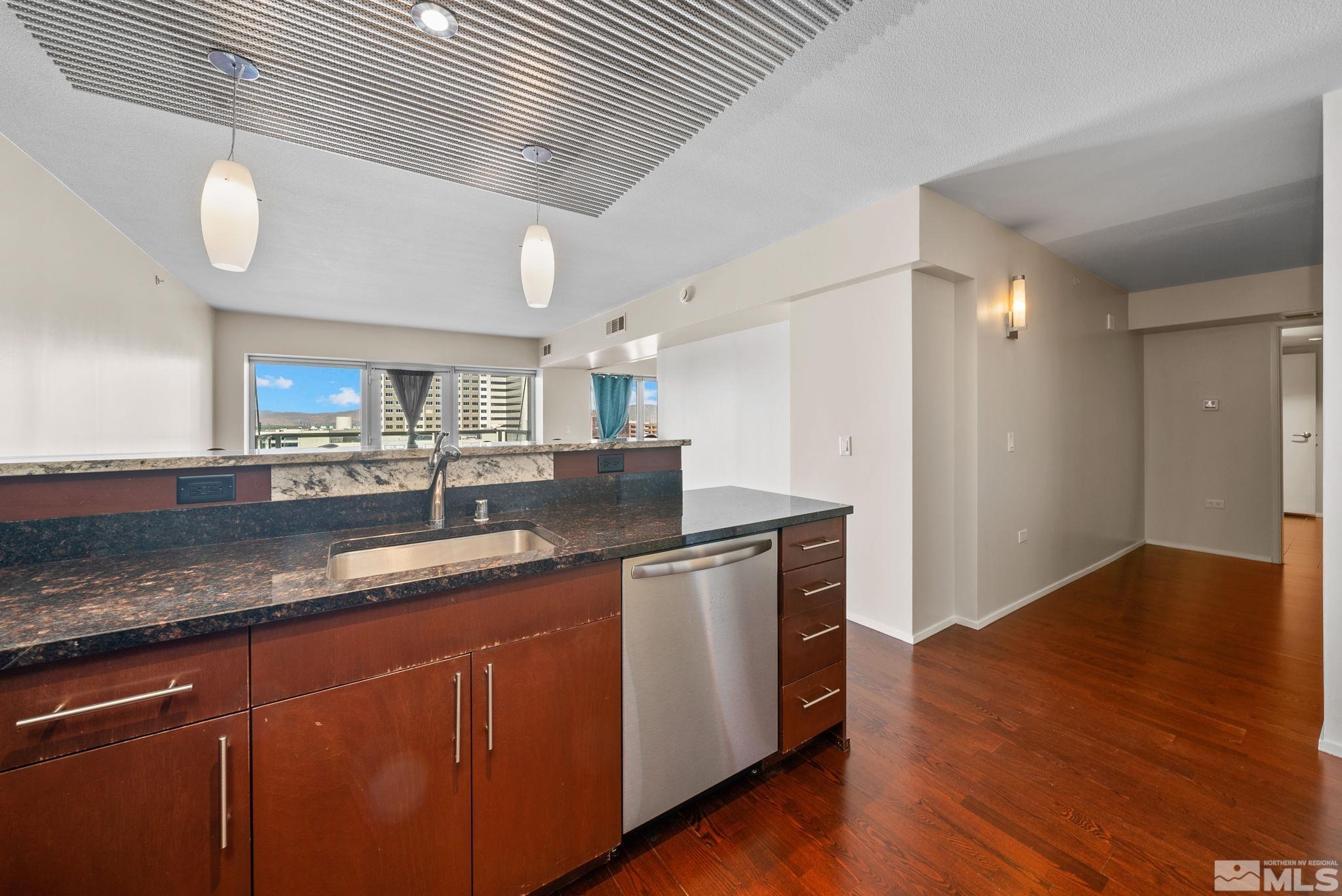 255 North Sierra Street, Unit 906 Reno, NV 89501 - Photo 4 of 35 Photo 5