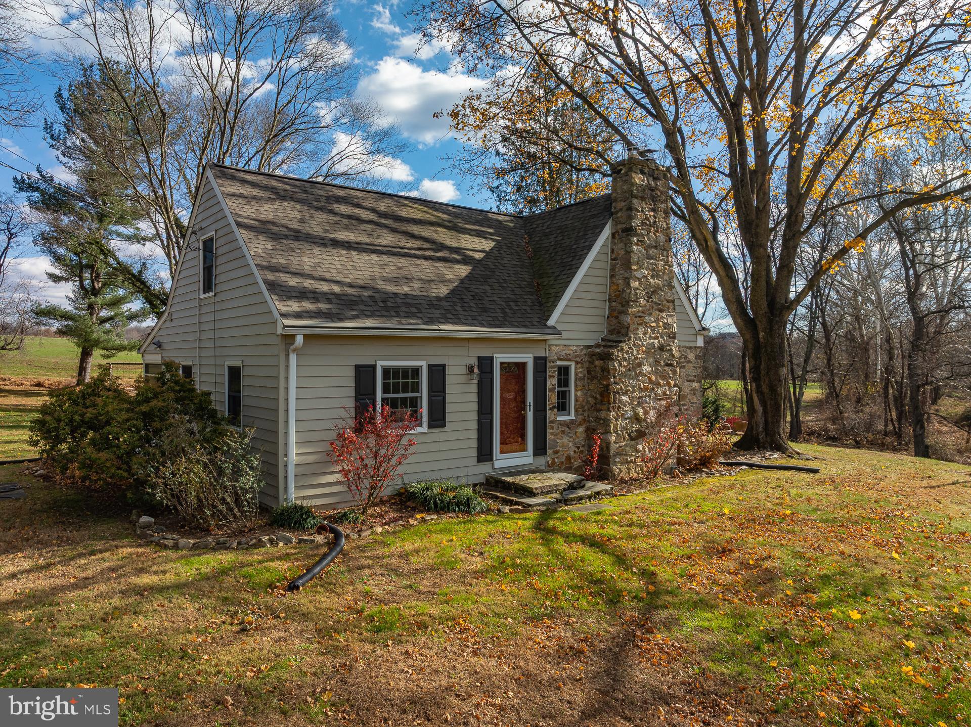 570 Lewisville Road Lincoln University, PA 19352 - Photo 2 of 44 Front View