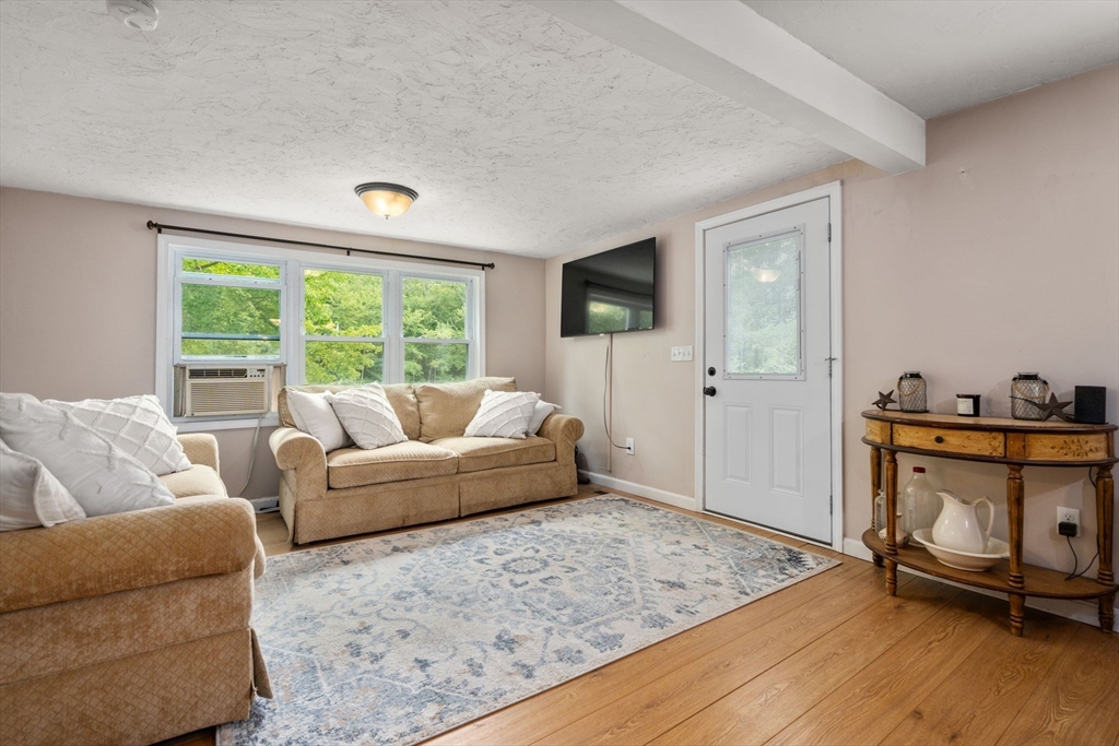 10 Riverside Drive Auburn, MA 01501 - Photo 19 of 33 Gallery Image 19