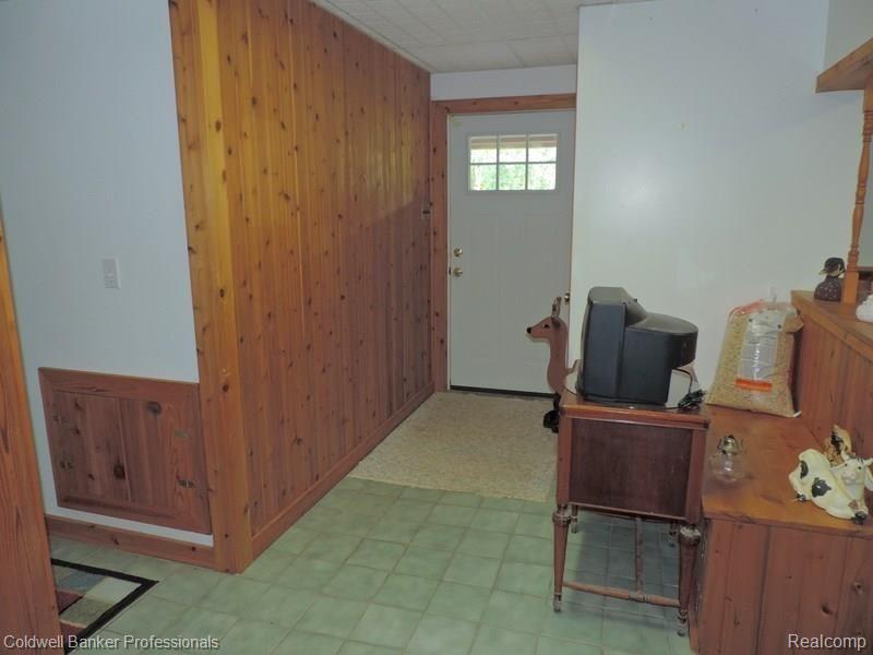 5429 West Lovejoy Road Fowlerville, MI 48836 - Photo 43 of 73 DSCN2184.JPG