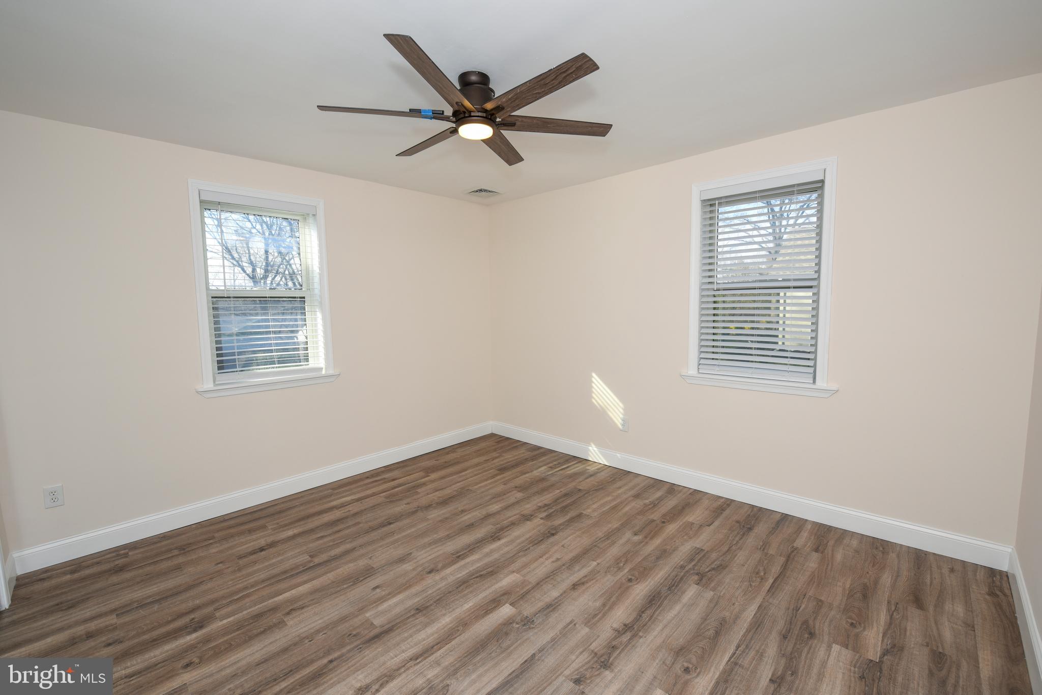 1572 Huntingdon Road Abington, PA 19001 - Photo 17 of 34 2nd Bedroom