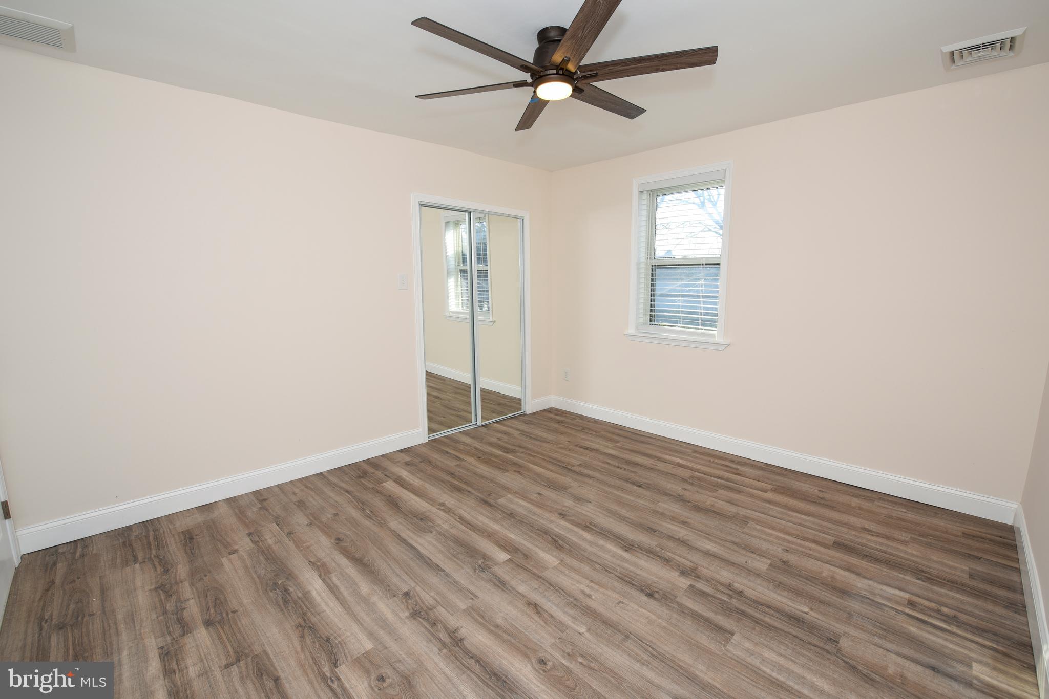 1572 Huntingdon Road Abington, PA 19001 - Photo 18 of 34 2nd Bedroom