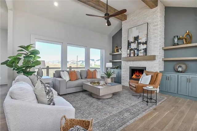 $730,850 | 6045 Apache Drive, Shawnee, KS 66226