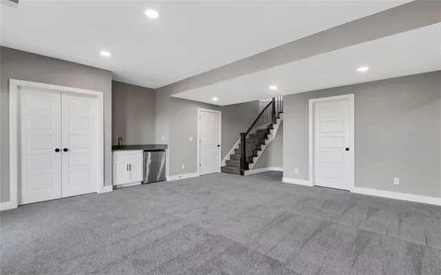 $730,850 | 6045 Apache Drive, Shawnee, KS 66226