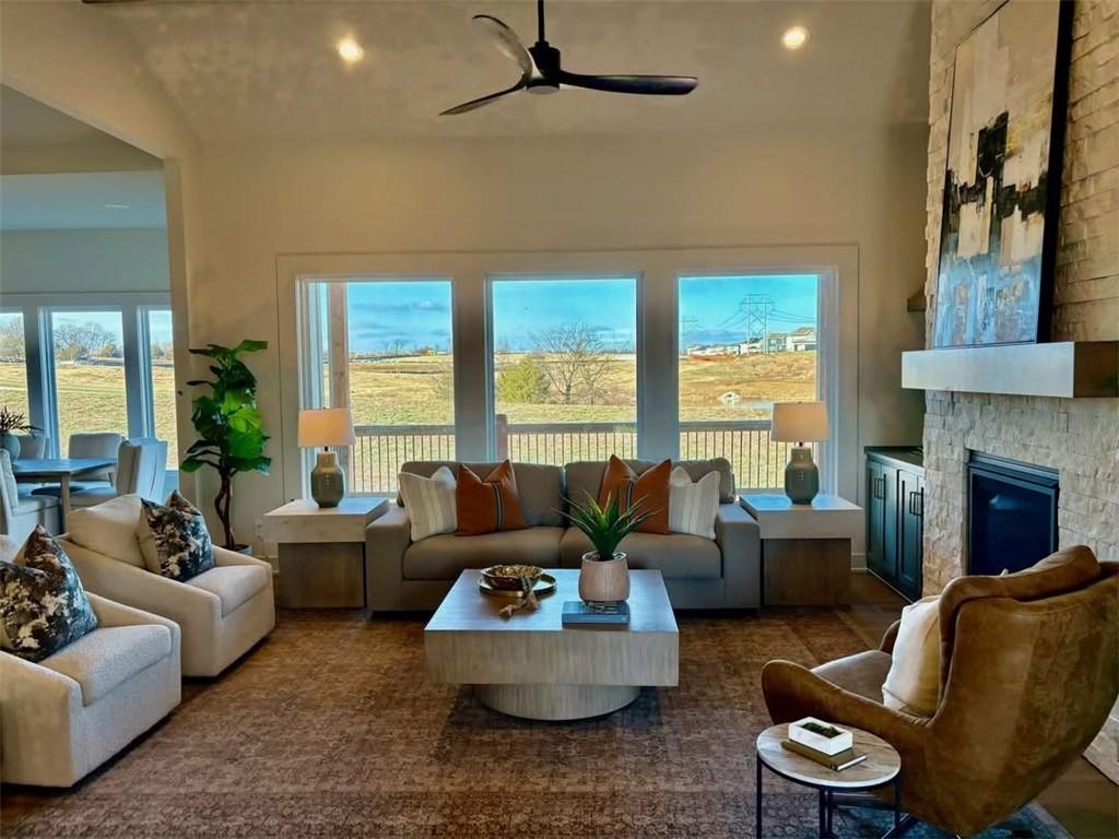 6045 Apache Drive Shawnee, KS 66226 - Photo 3 of 35