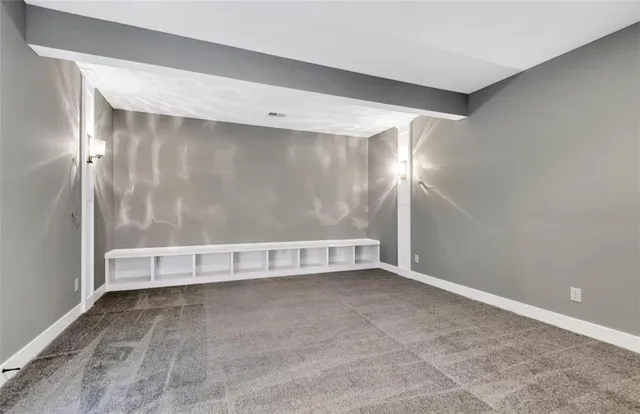 $730,850 | 6045 Apache Drive, Shawnee, KS 66226