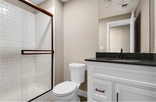 $730,850 | 6045 Apache Drive, Shawnee, KS 66226