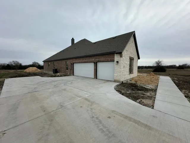 $610,300 | 345 Cofer Road, Leonard, TX 75452