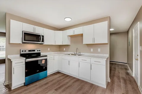 $174,900 | 2601 Manlove Avenue, Indianapolis, IN 46218