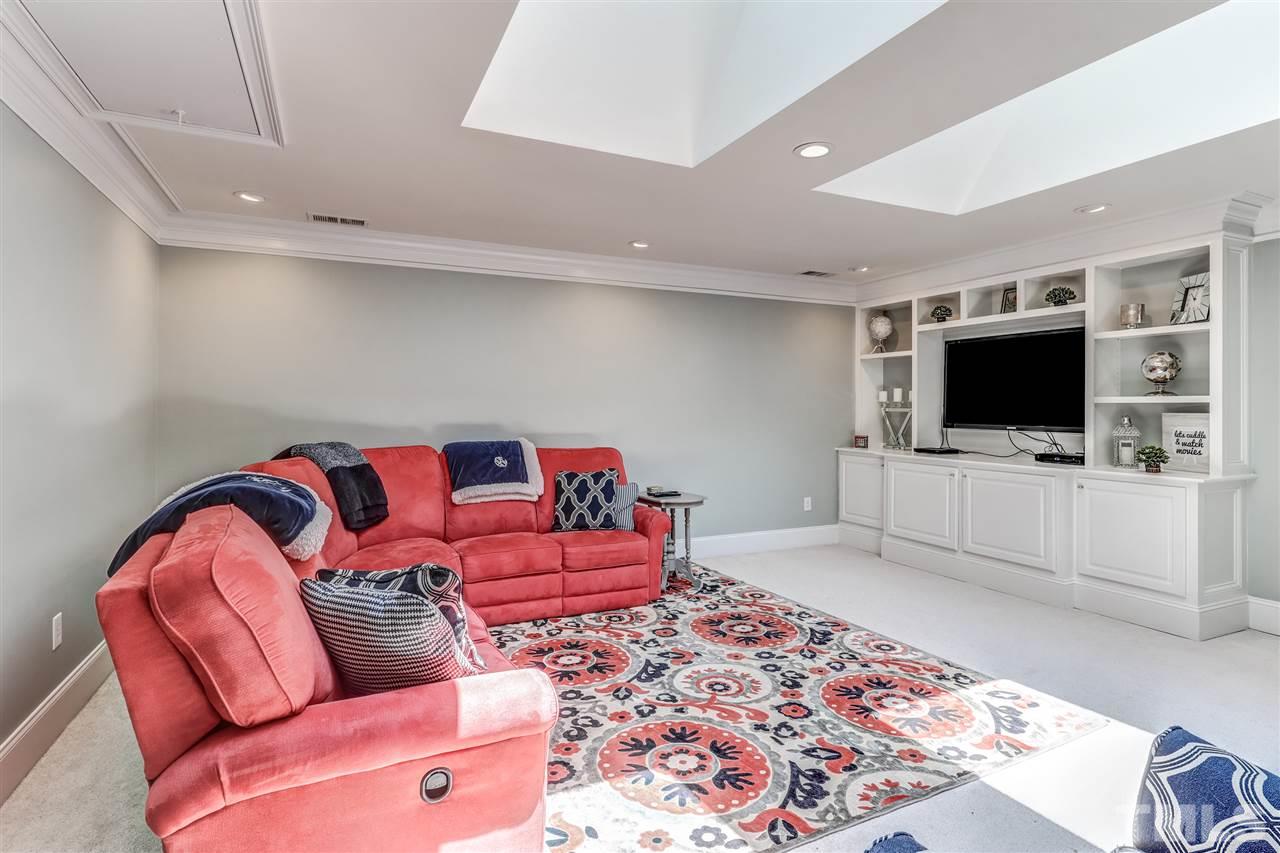 11510 Helmond Way Raleigh, NC 27617 - Photo 22 of 30 Gallery Image 22