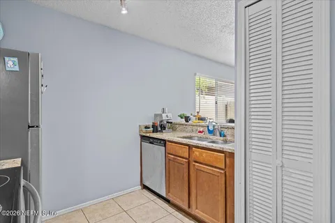 $675,000 | 887-889 8th Avenue South, Jacksonville Beach, FL 32250