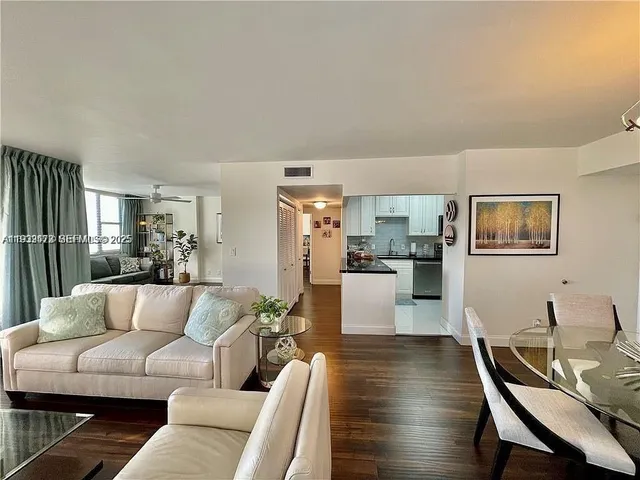 $205,000 | 4400 Hillcrest Drive, Unit 601B, Hollywood, FL 33021