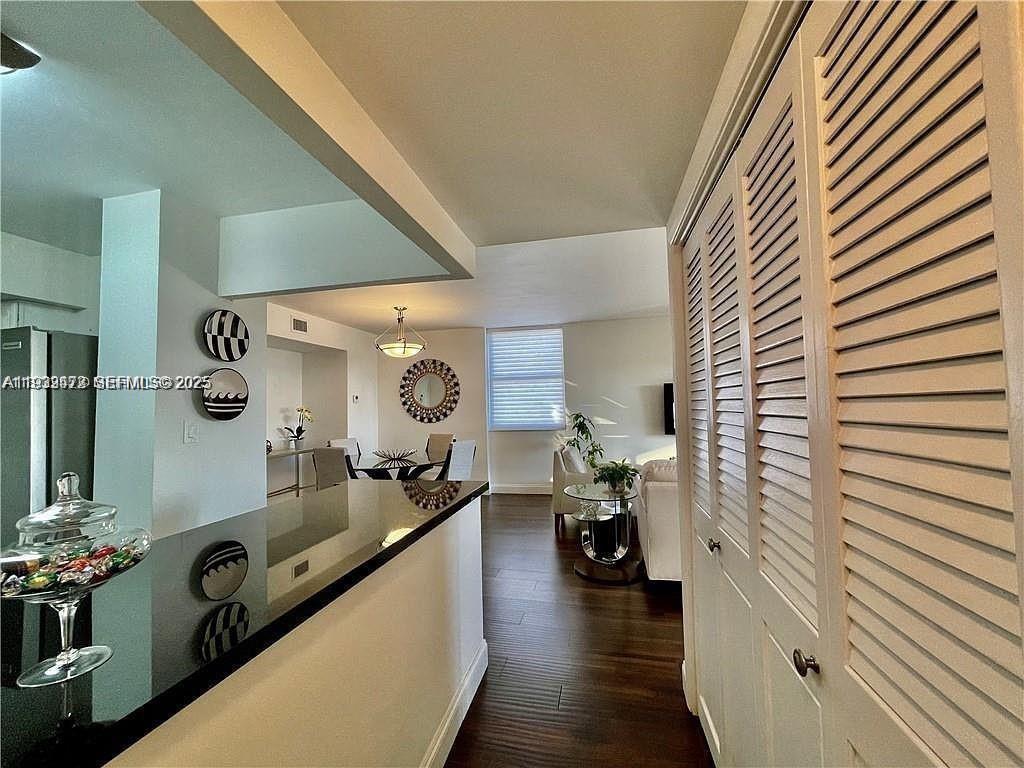 4400 Hillcrest Drive, Unit 601B Hollywood, FL 33021 - Photo 18 of 46