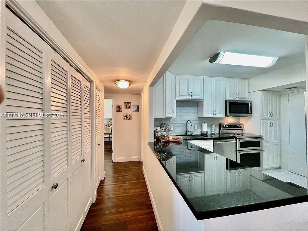 4400 Hillcrest Drive, Unit 601B Hollywood, FL 33021 - Photo 19 of 46