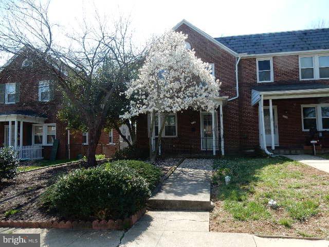 314 Westshire Road Baltimore, MD 21229 - Photo 1 of 15 End Unit!
