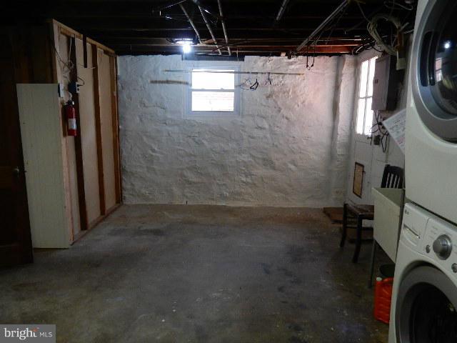 314 Westshire Road Baltimore, MD 21229 - Photo 12 of 15 Basement - Washer and Dryer on One Side,