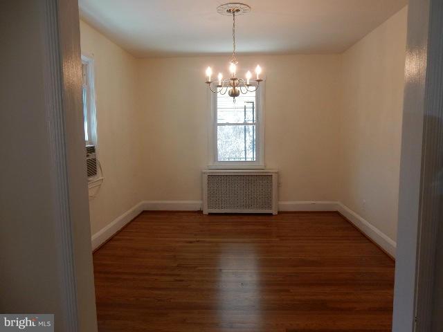 314 Westshire Road Baltimore, MD 21229 - Photo 4 of 15 Plenty of Room for Full Dining Room Set