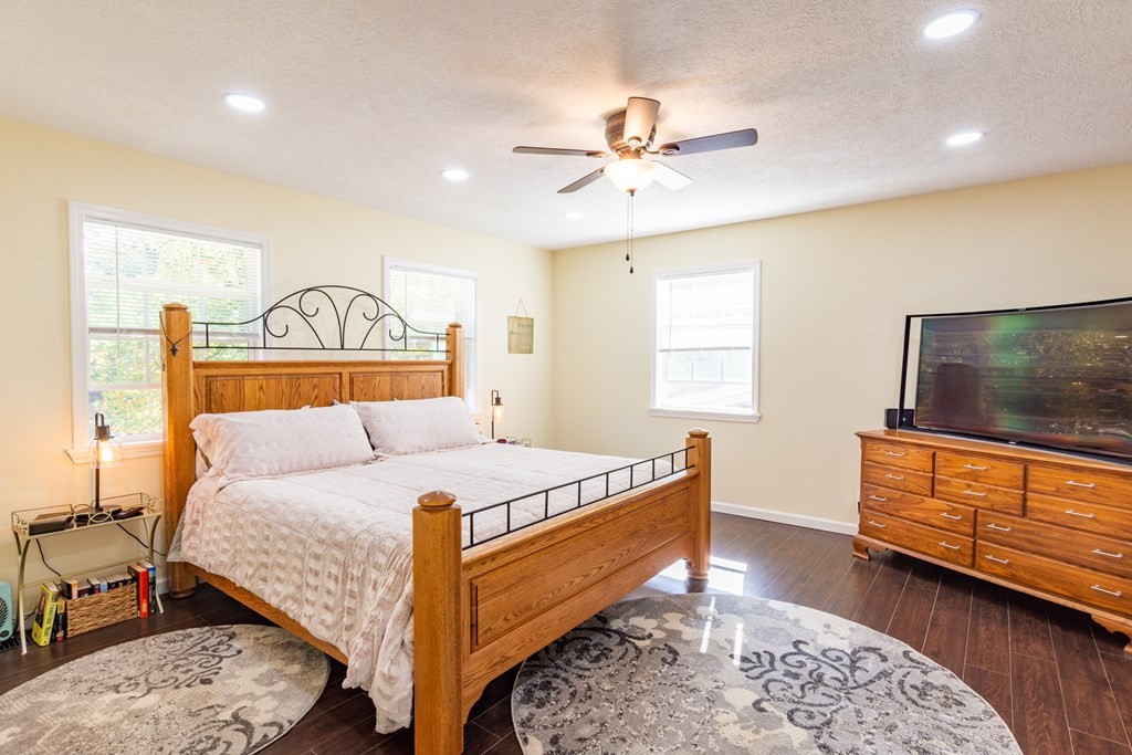 1312 Bluff Road Harriman, TN 37748 - Photo 9 of 67 Gallery Image 9