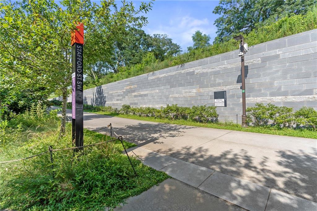 136 Stafford Street Southwest Atlanta, GA 30314 - Photo 3 of 47