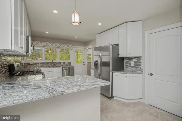 $785,000 | 612 West Chesapeake Avenue, Towson, MD 21204