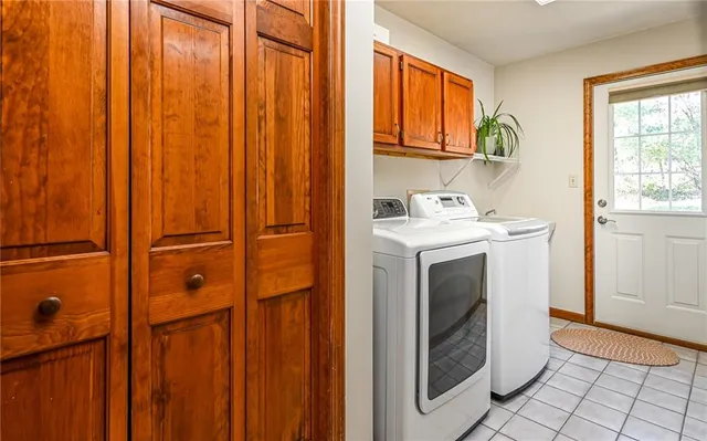 $649,900 | 340 Fox Meadow Drive, Wexford, PA 15090