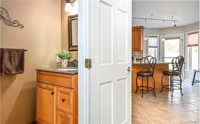 $649,900 | 340 Fox Meadow Drive, Wexford, PA 15090