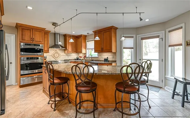 $649,900 | 340 Fox Meadow Drive, Wexford, PA 15090