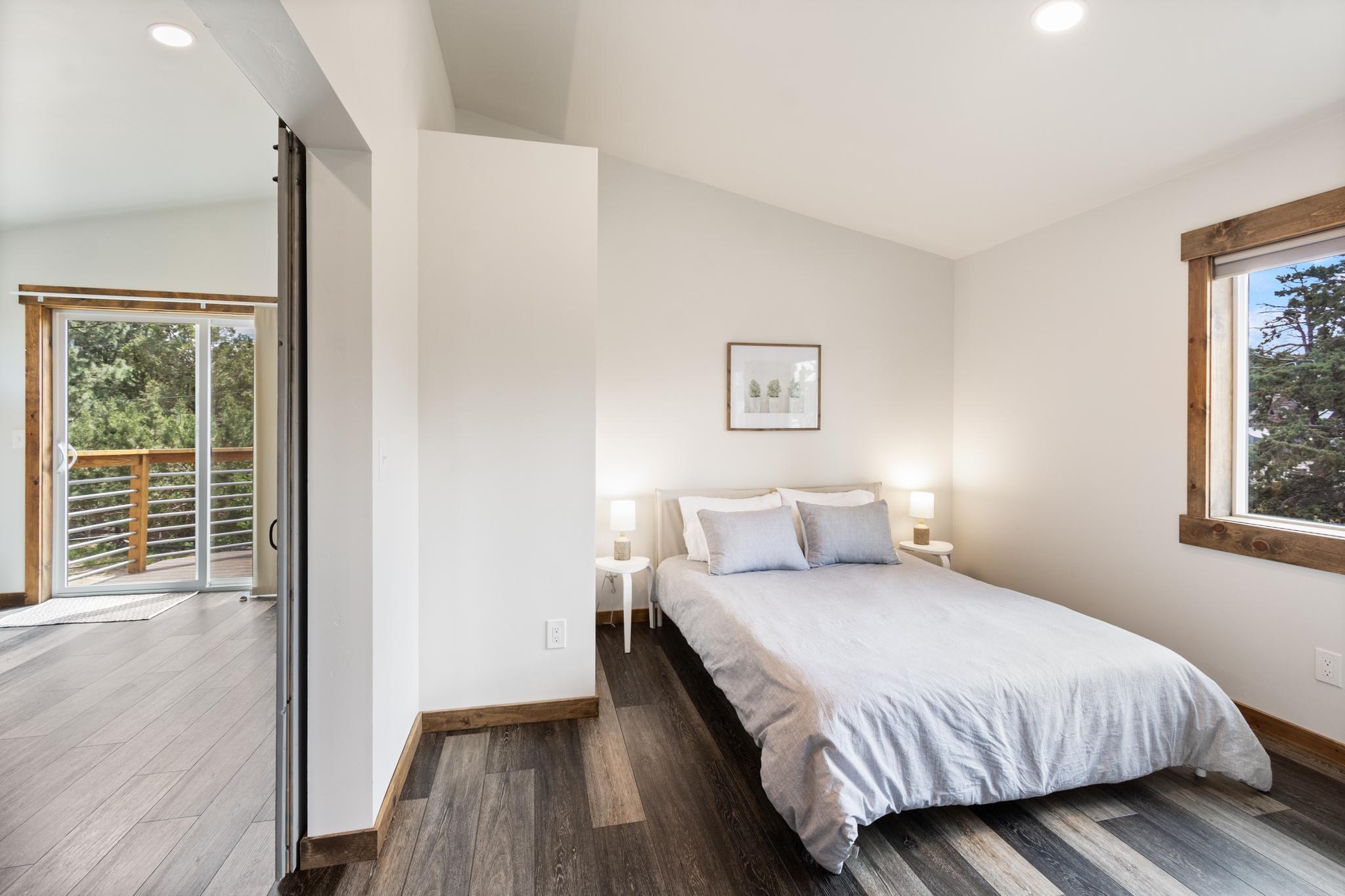 63262 Vogt Road Bend, OR 97701 - Photo 54 of 65 ADDITION: Primary Bedroom
