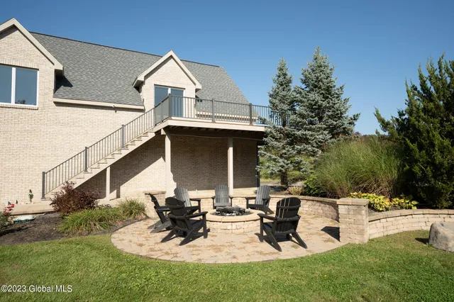 $1,399,900 | 1310 Currybush Road, Rotterdam, NY 12306