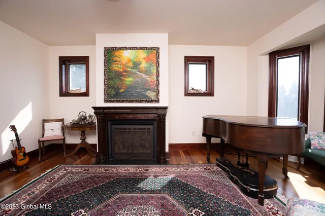 $1,399,900 | 1310 Currybush Road, Rotterdam, NY 12306