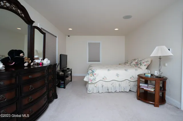 $1,399,900 | 1310 Currybush Road, Rotterdam, NY 12306