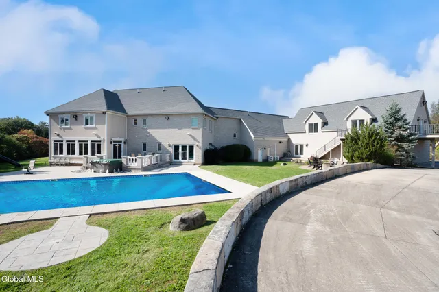 $1,399,900 | 1310 Currybush Road, Rotterdam, NY 12306