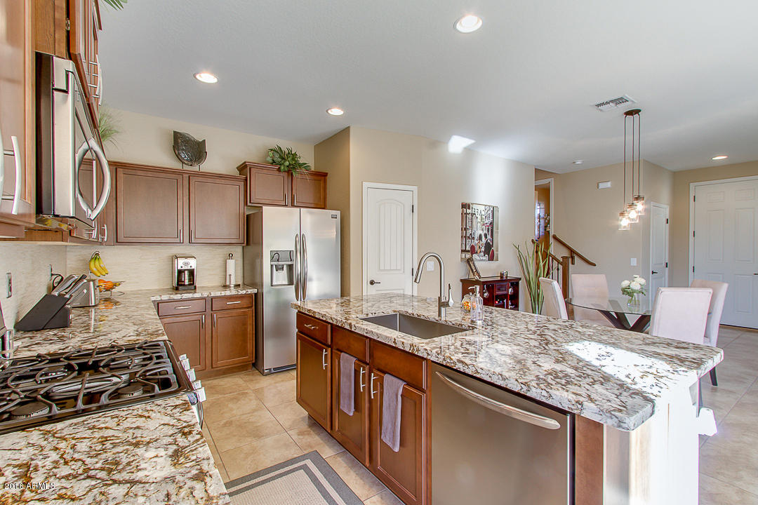 4736 East Bonanza Road Gilbert, AZ 85297 - Photo 9 of 32 14-Bonanza