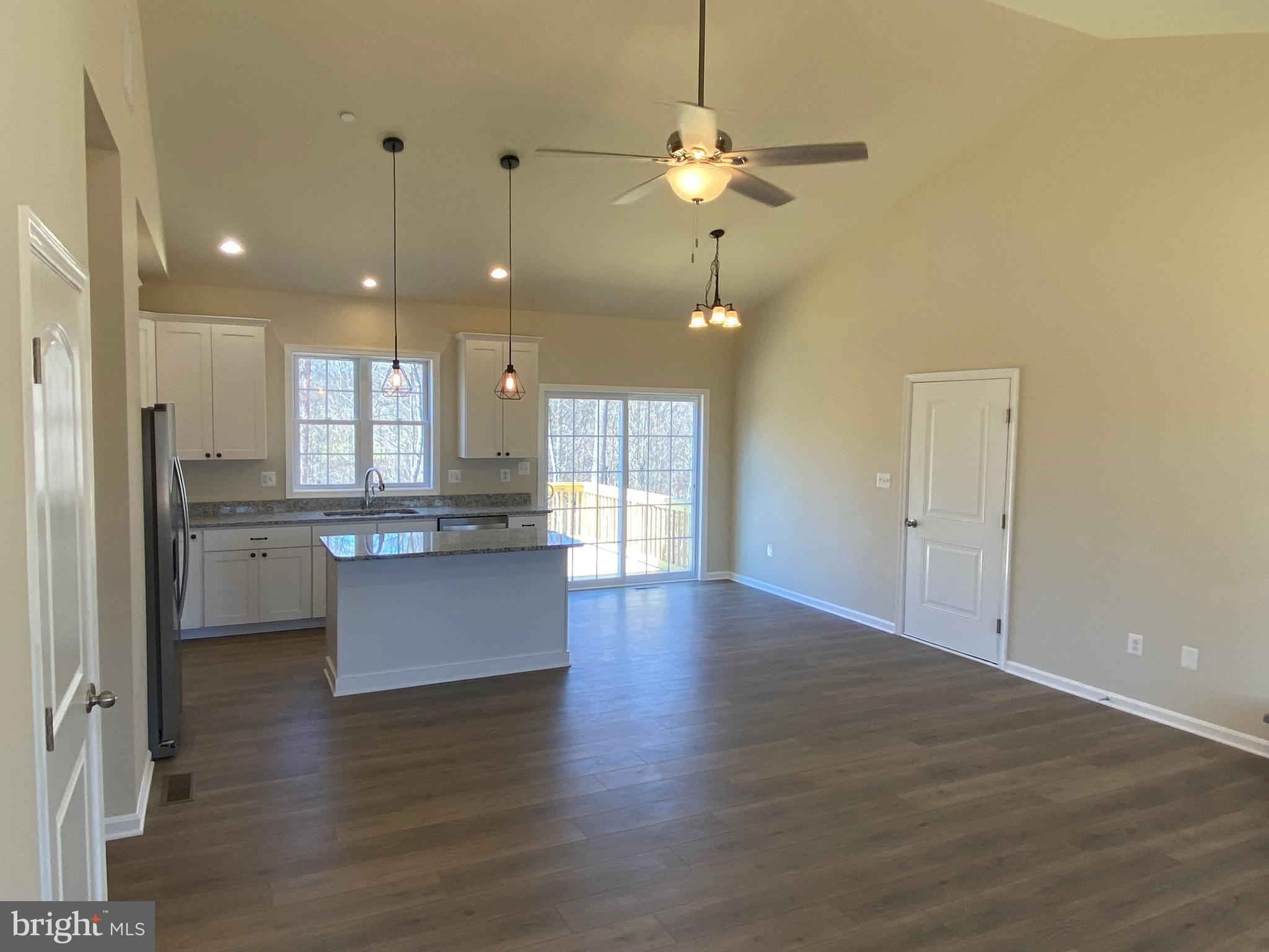 348 Rockland Road Westminster, MD 21158 - Photo 5 of 23 Gallery Image 5