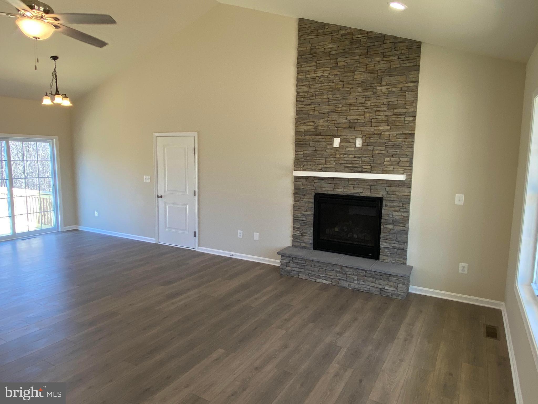 348 Rockland Road Westminster, MD 21158 - Photo 7 of 23 Gallery Image 7
