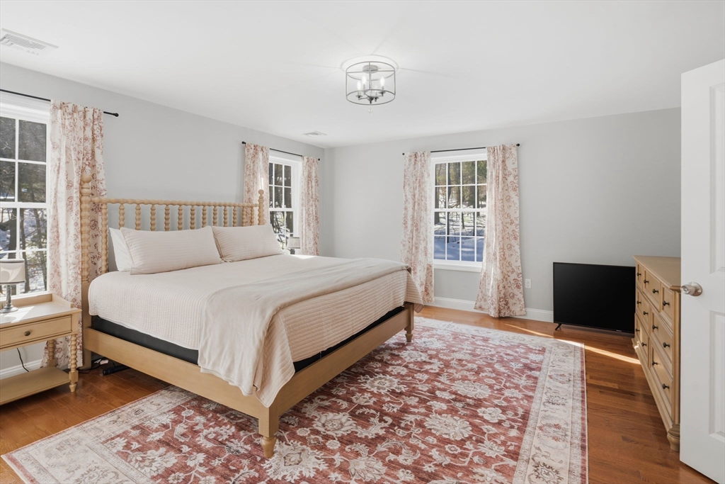 5 Peter Street, Unit D Uxbridge, MA 01569 - Photo 20 of 40