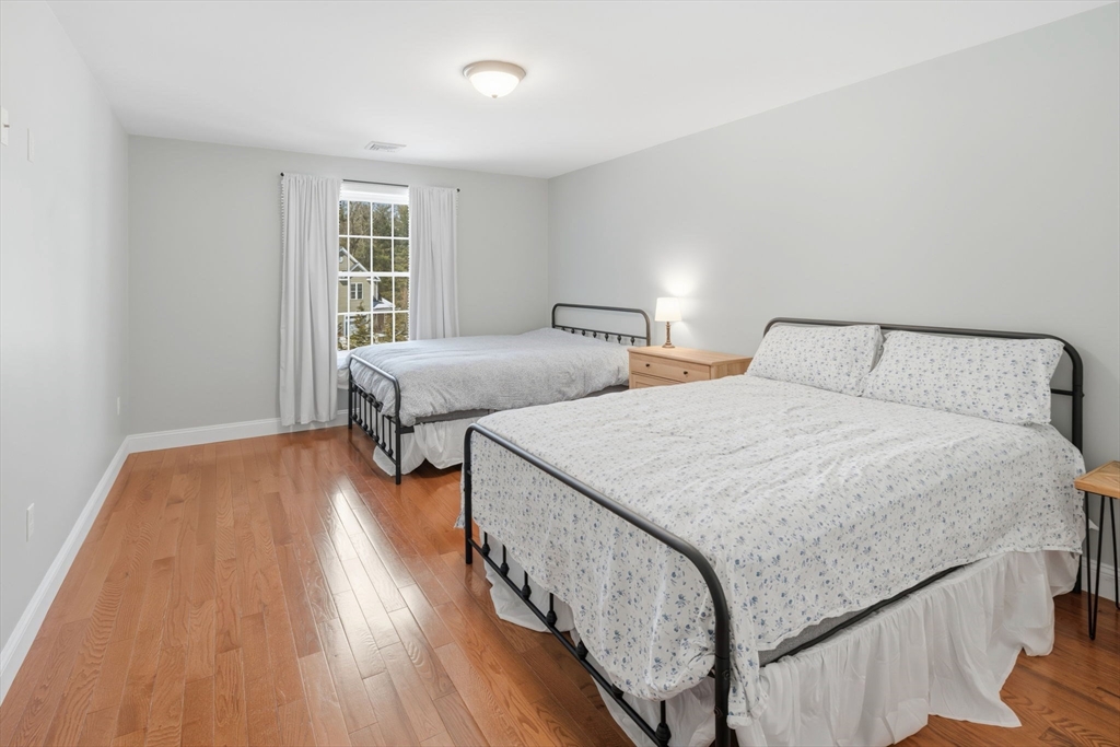 5 Peter Street, Unit D Uxbridge, MA 01569 - Photo 29 of 40