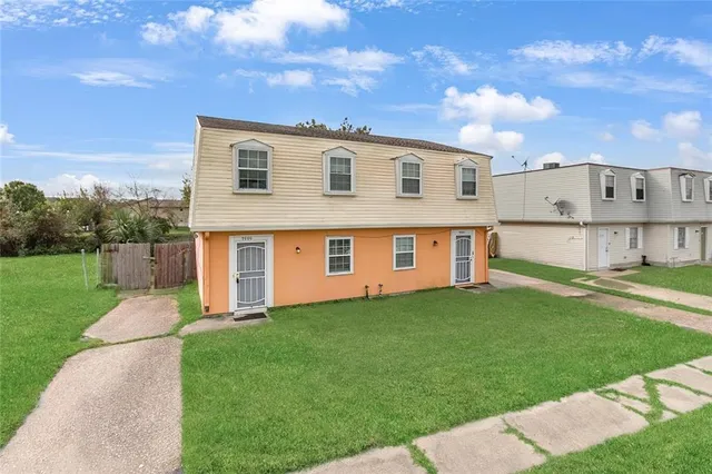 $175,000 | 7000-02 Bunker Hill Road, New Orleans, LA 70127
