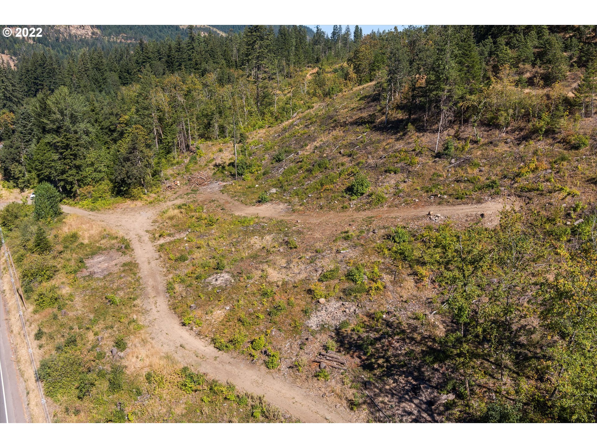 4397 Dee Highway Hood River, OR 97031 - Photo 13 of 15 a view of outdoor space and covered with green field