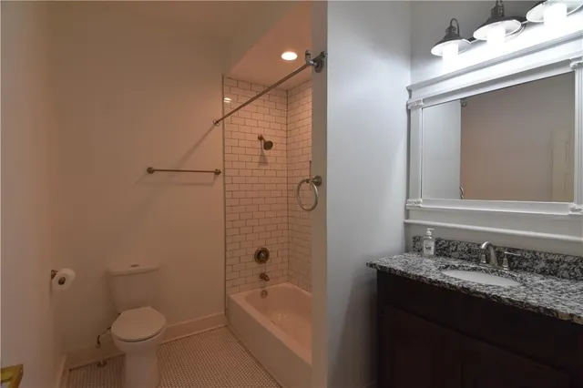 an empty room that has a window