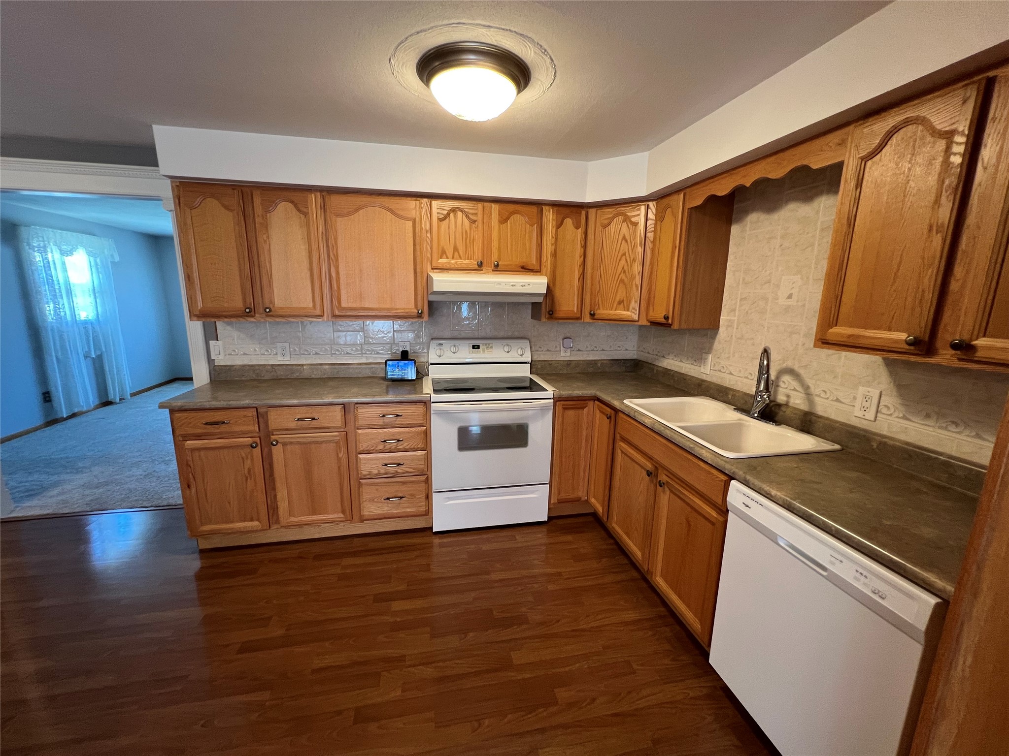 1115 Frost Road Endicott, NY 13760 - Photo 12 of 50