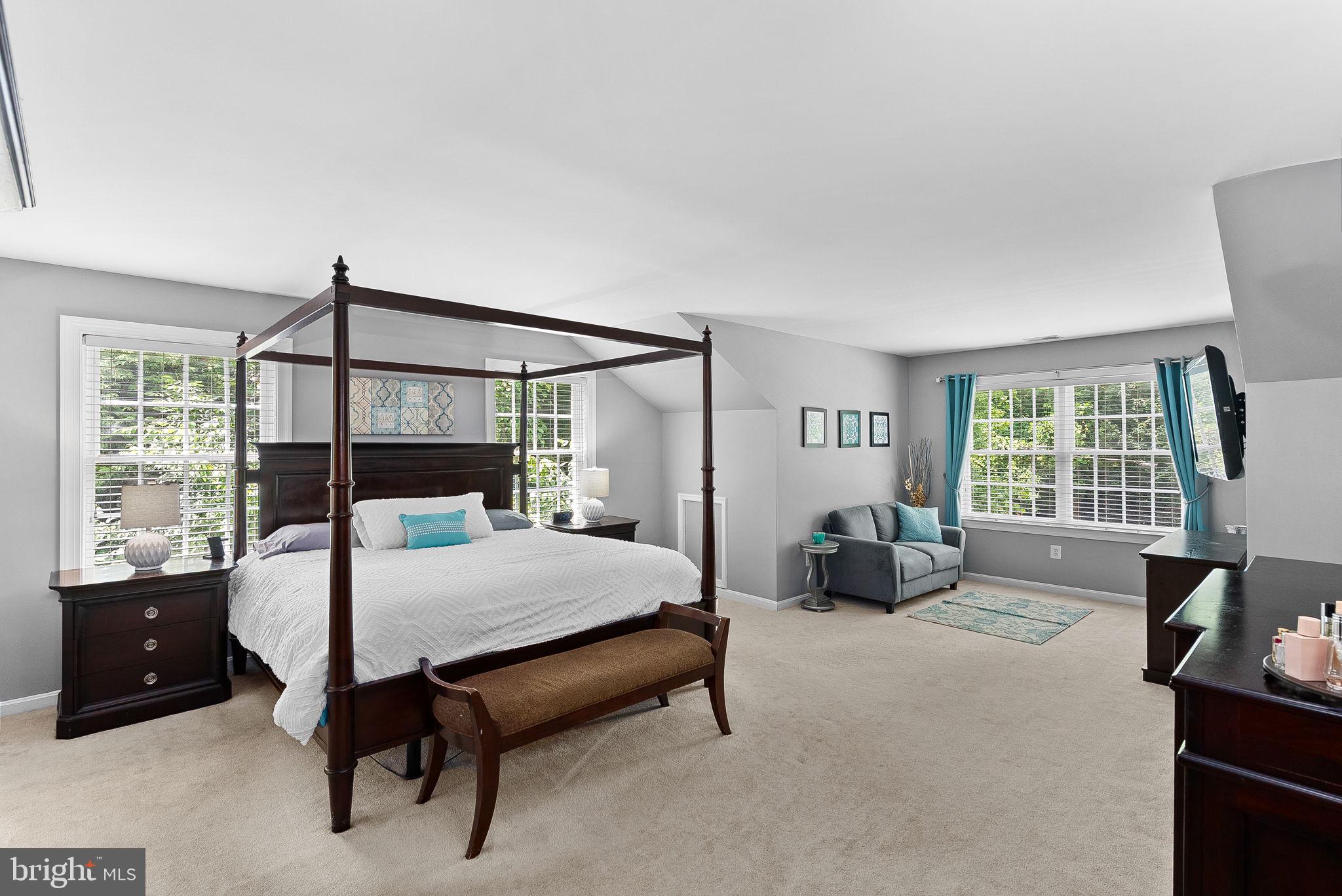 7214 Calamo Street Springfield, VA 22150 - Photo 42 of 77 Spacious primary bedroom