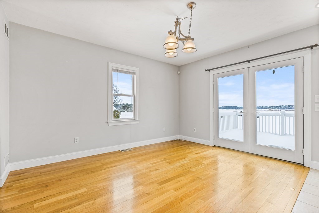 96 Maple Springs Road Wareham, MA 02571 - Photo 7 of 28 Gallery Image 7
