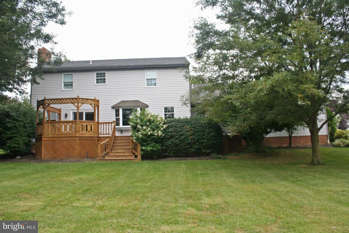 522 Ashton Place Lititz, PA 17543 - Photo 2 of 13 Gallery Image 2