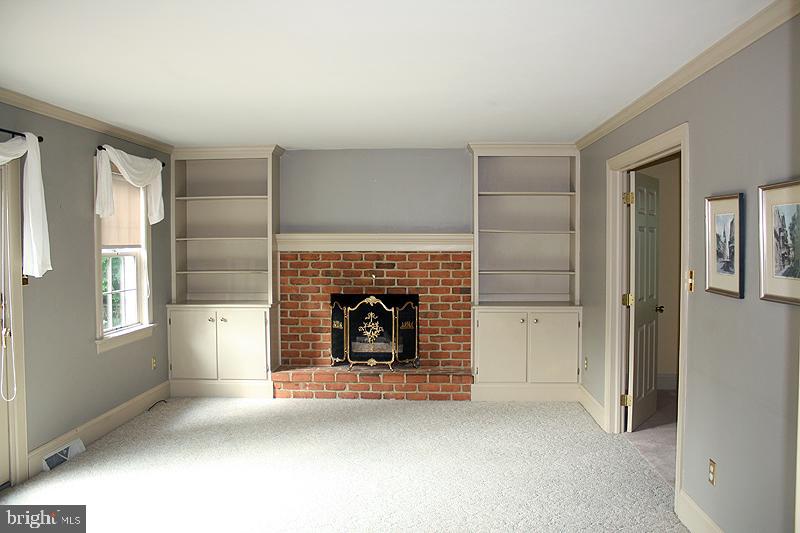 522 Ashton Place Lititz, PA 17543 - Photo 8 of 13 Gallery Image 8