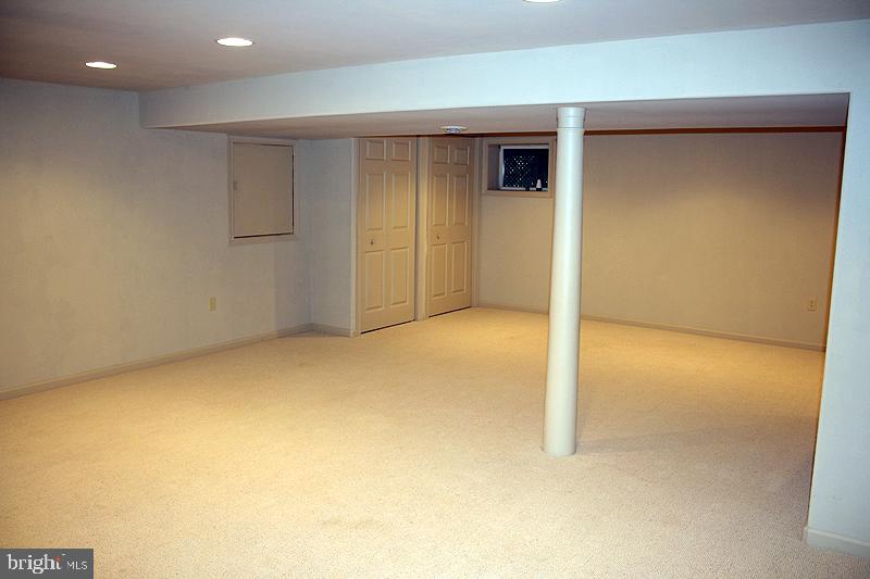 522 Ashton Place Lititz, PA 17543 - Photo 9 of 13 Gallery Image 9